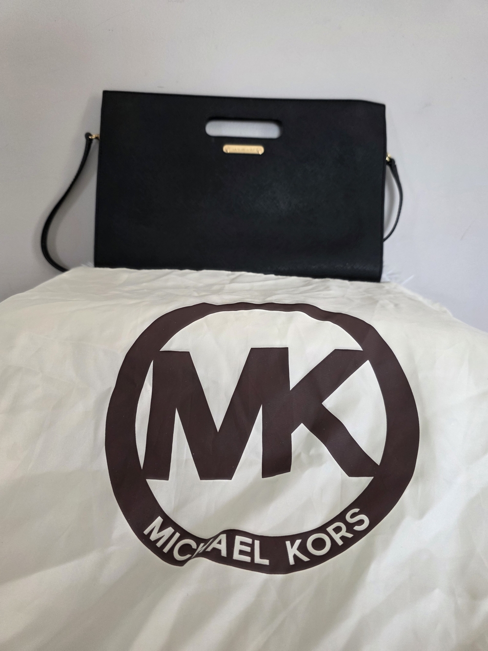 Michael Kors Black Leather Cutout-Handle Wallet Clutch
